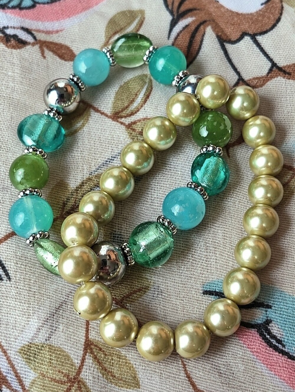 Pair Of 2 Stretch Bracelets Light Green Faux Pearls Lucite Moonglow Blue Flaw
